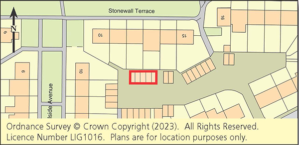 Lot: 78 - BLOCK OF FIVE VACANT GARAGES FOR REPAIR -